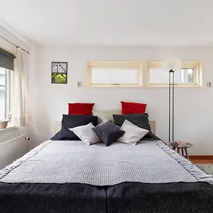 Holiday home Authentic Dutch Houseboat In Zuid, Amsterdam